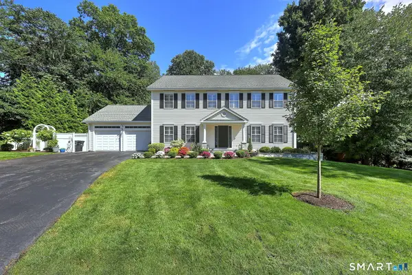 72 Westport Place, Milford, CT 06461