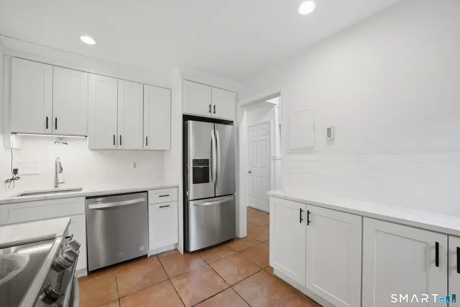 377 Glenbrook Road #3, Stamford, CT 06906 - #3