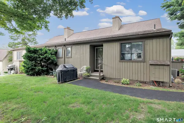 443 North Trail #A, Stratford, CT 06614