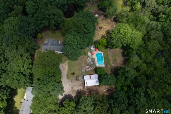 11 Autumn Lane, Clinton, CT 06413