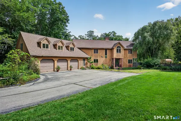 40 Searles Road, Pomfret, CT 06259
