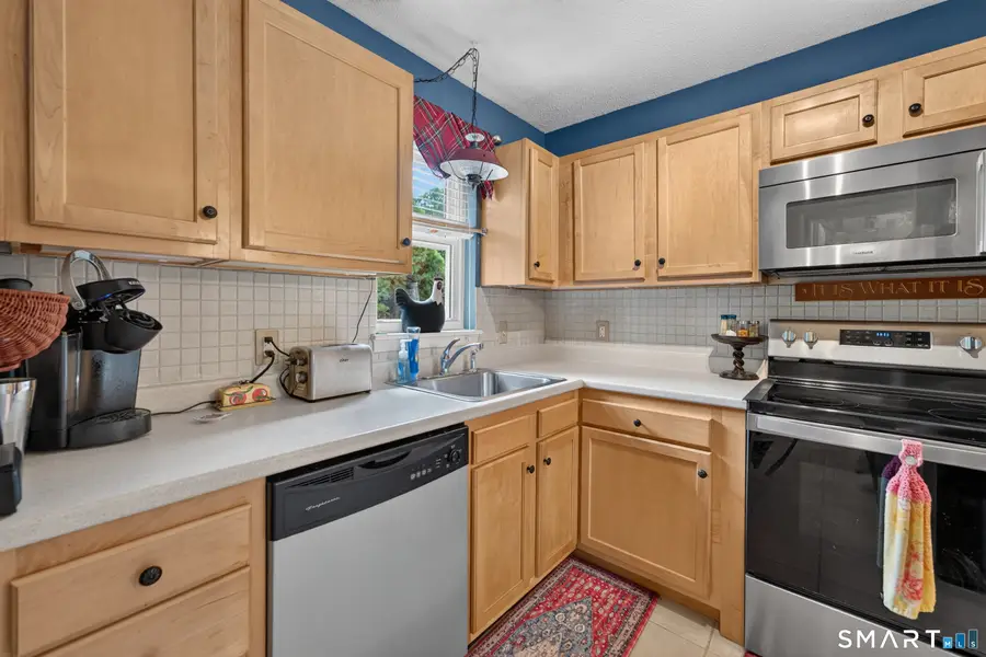 181 Sherbrooke Street #13, Bristol, CT 06010 - #3