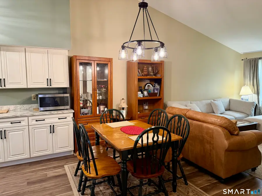 102 North Maple Street #8B, Hazardville, CT 06002 - #3