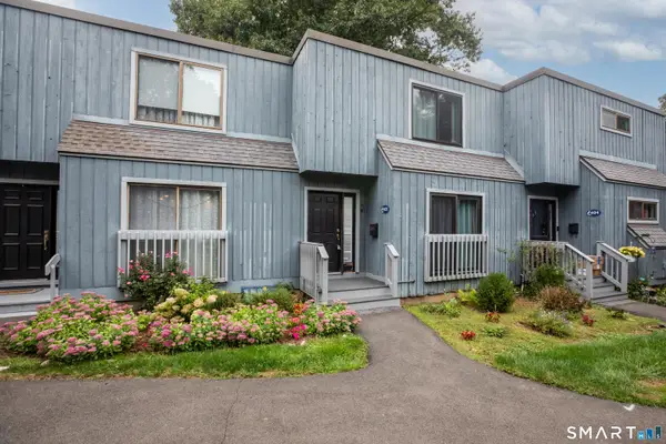 403 Plymouth Colony #403, Branford, CT 06405