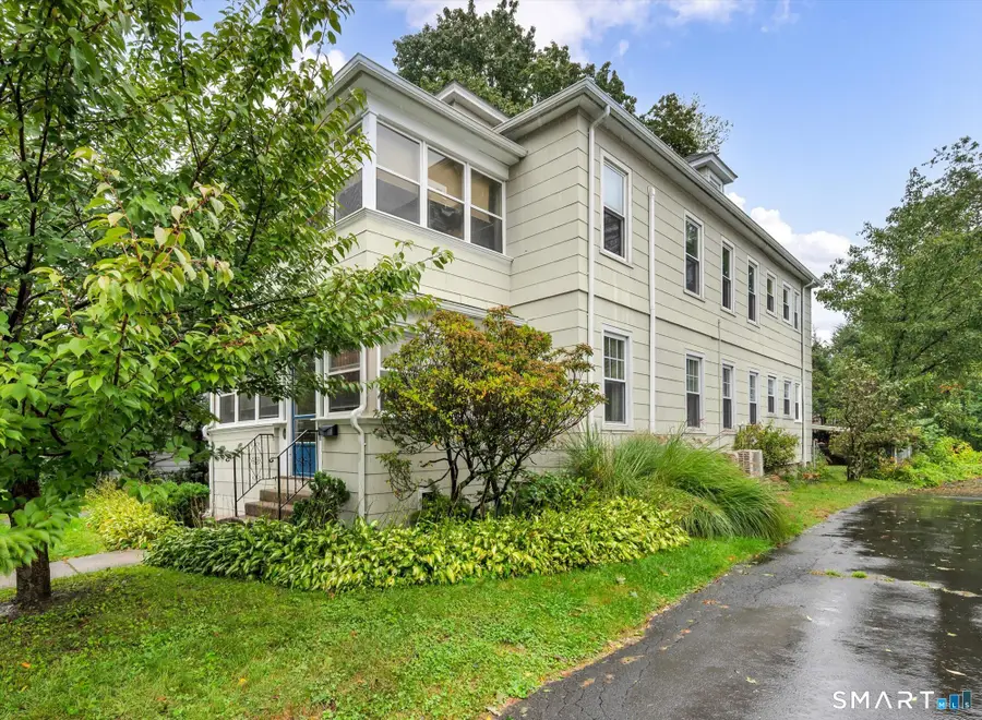 18-20 Rodney Street, Hartford, CT 06105 - #2