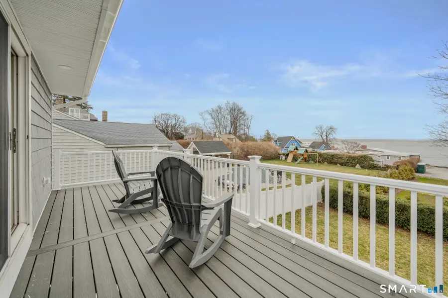 1092 Ocean Avenue, New London, CT 06320 - #2