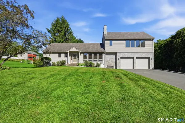 2 Sunnyside Avenue, Danbury, CT 06811
