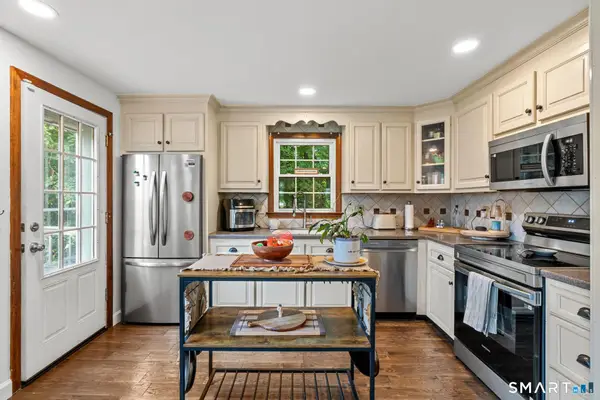 130 Rolling Hill Lane, Southington, CT 06489