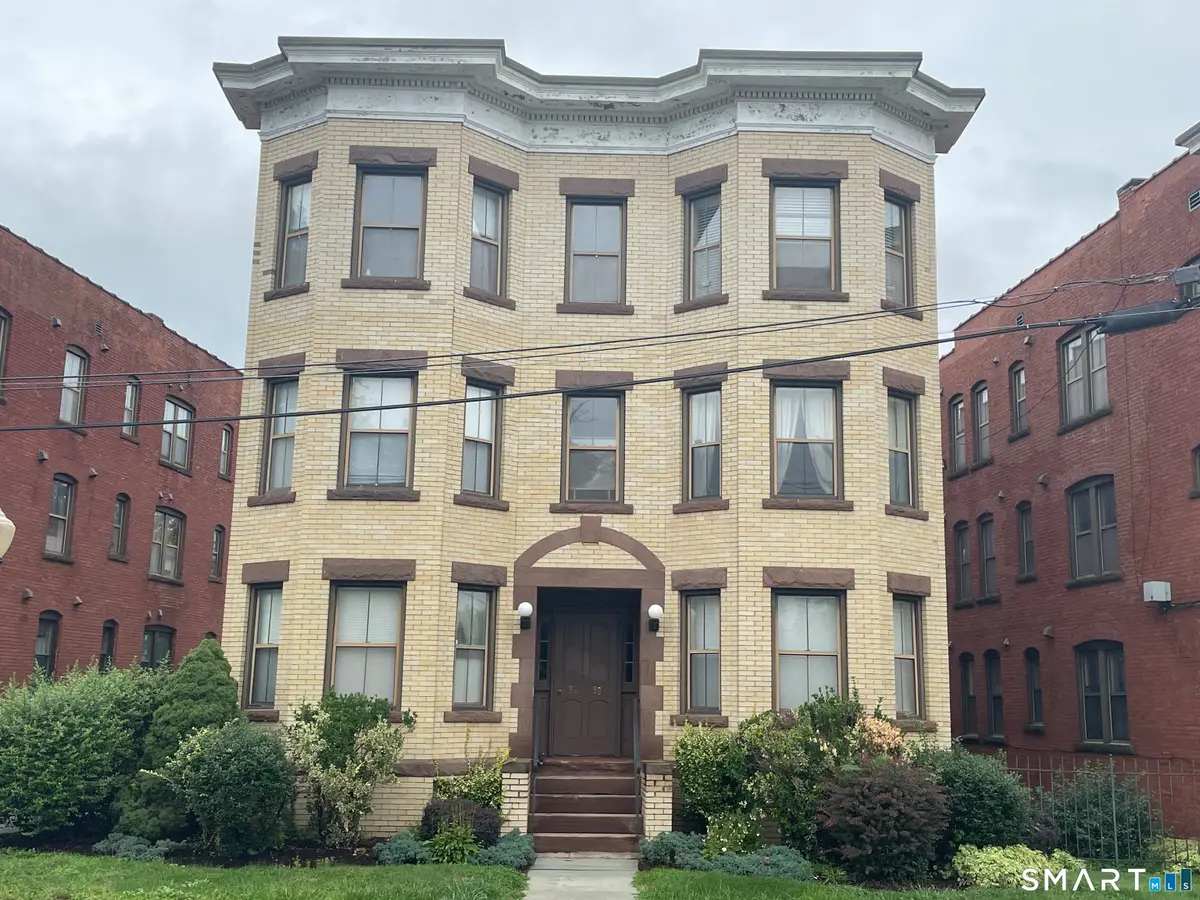 34 Essex Street #2F, Hartford, CT 06114 - #1
