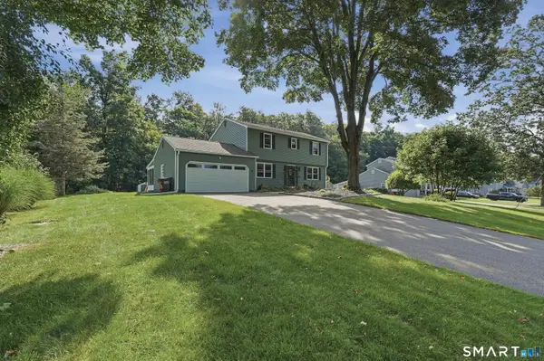 129 Mayflower Lane, Meriden, CT 06450