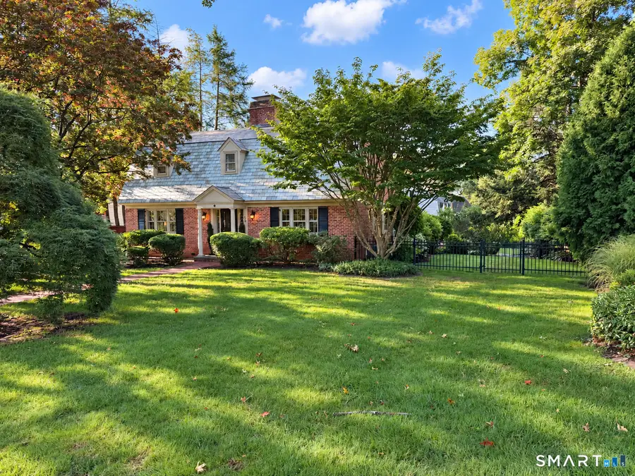 53 Belknap Road, West Hartford, CT 06117 - #3