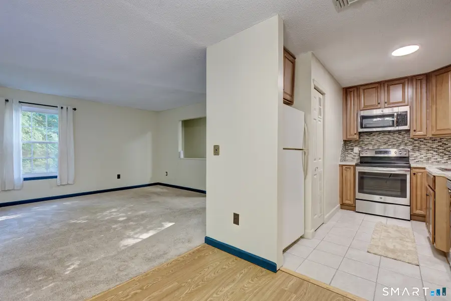 193 Oakland Street #B, Manchester, CT 06042 - #2