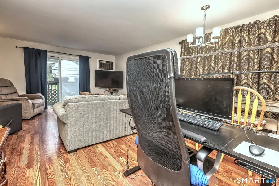 172 Woodland Street #1, Meriden, CT 06451 - #3