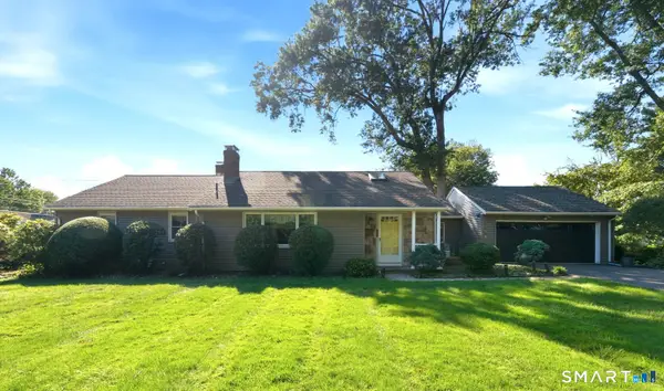89 Mohegan Drive, West Hartford, CT 06117