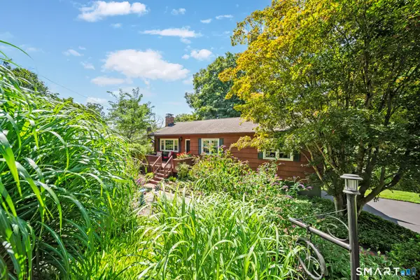 125 Luna Trl Extension, Southbury, CT 06488