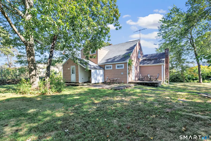 86 Vanguard Street, Bridgeport, CT 06606 - #2