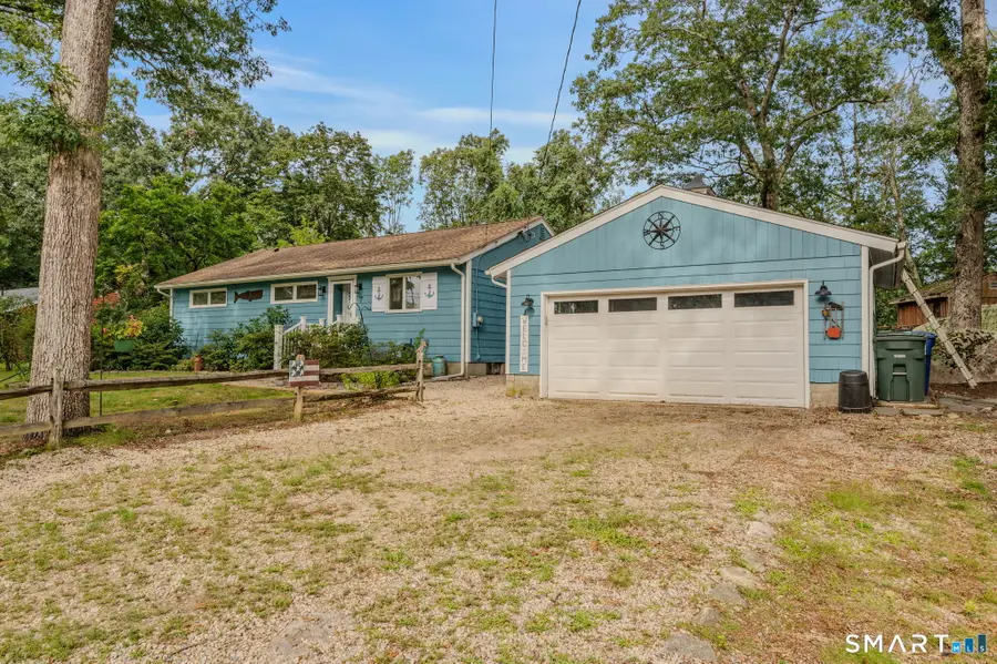 7 Harvard Terrace, Gales Ferry, CT 06335 - #2