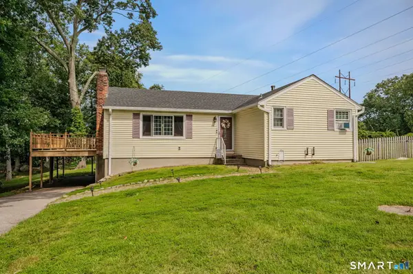 83 Woodland Drive, Montville, CT 06382