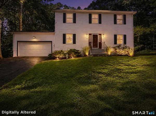 2 Wood Ridge Hills Road, Old Lyme, CT 06371