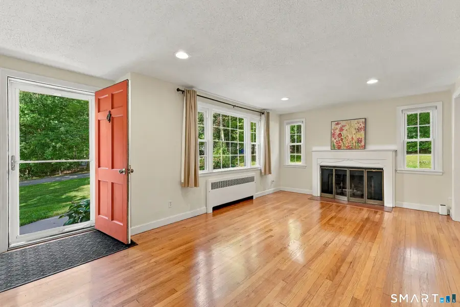 27 Grant Hill Road, Bloomfield, CT 06002 - #3
