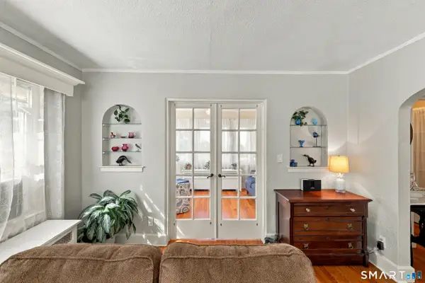 32 Gerard Street, Manchester, CT 06040