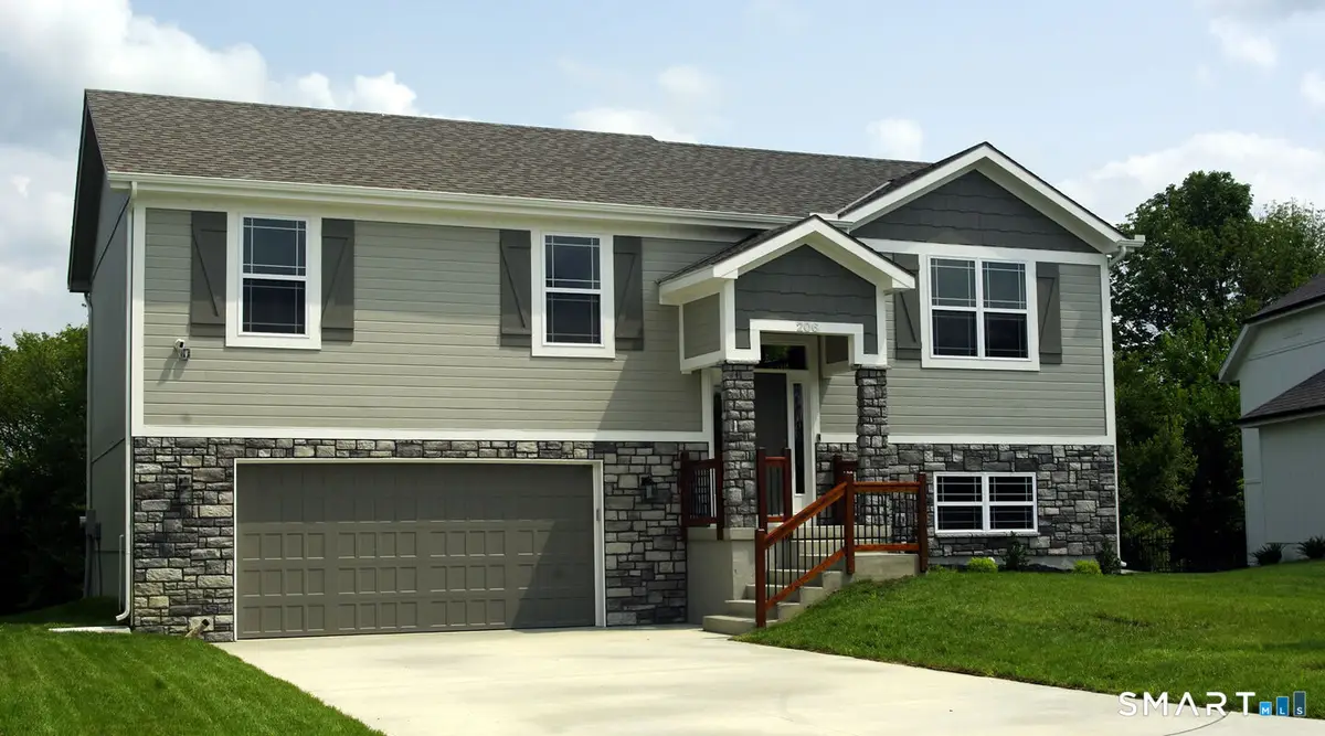 8-2 Tayler Trail, Woodstock, CT 06281 - #1