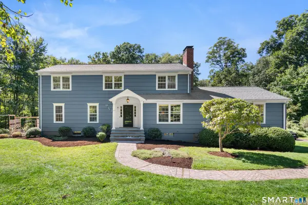 20 Gray Squirrel Drive, New Canaan, CT 06840