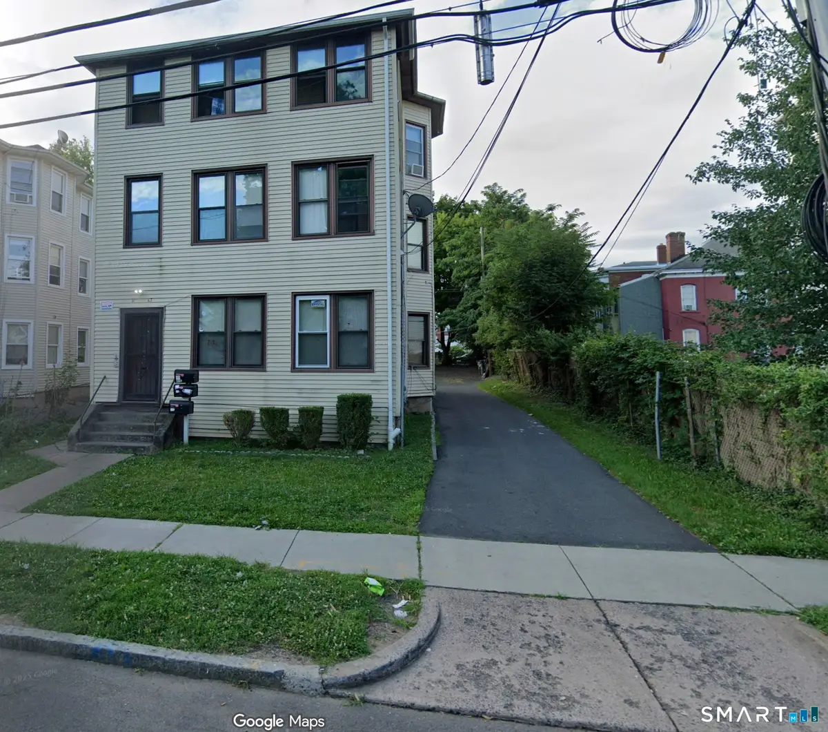 61-63 Elliott Street, Hartford, CT 06114 - #1