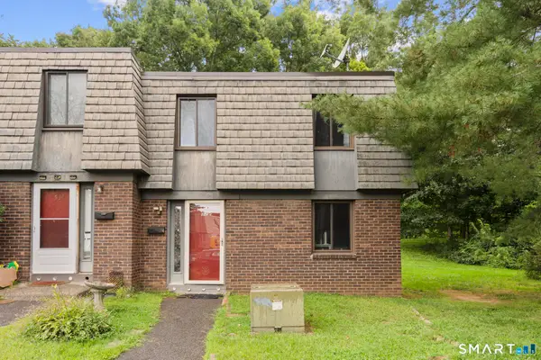52 Trolley Crossing Lane #52, Middletown, CT 06457