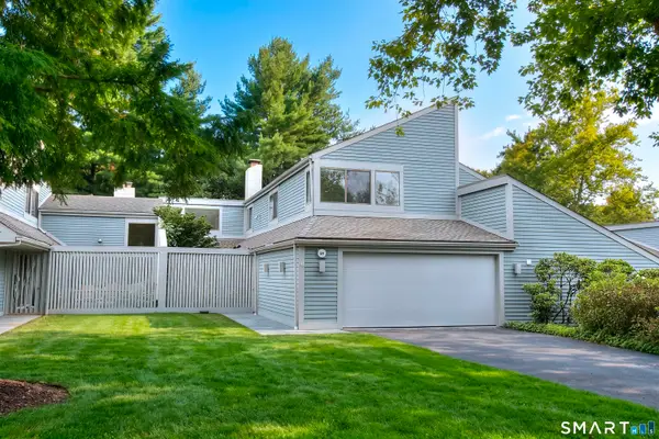 124 Harvest Commons #124, Westport, CT 06880