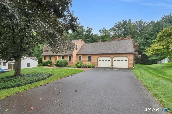 190 Valley View Road, Manchester, CT 06040
