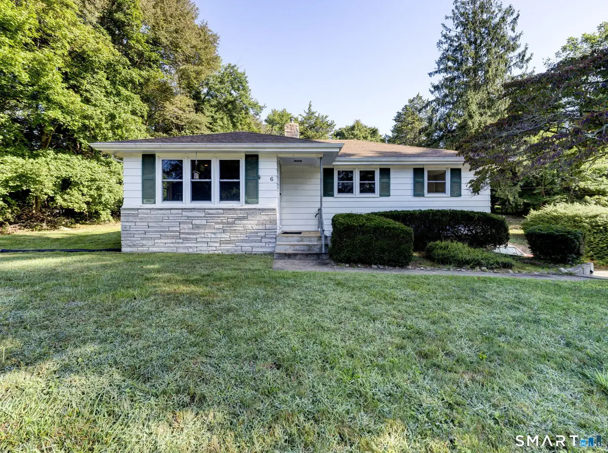 6 Whalehead Drive, Gales Ferry, CT 06335 - #1