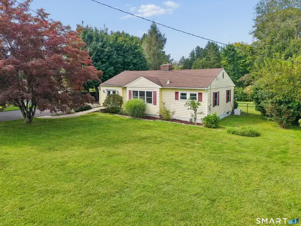 9 Hilltop View Lane, New Milford, CT 06776