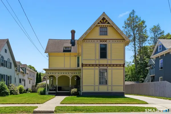 24 Lincoln Avenue, Norwich, CT 06360