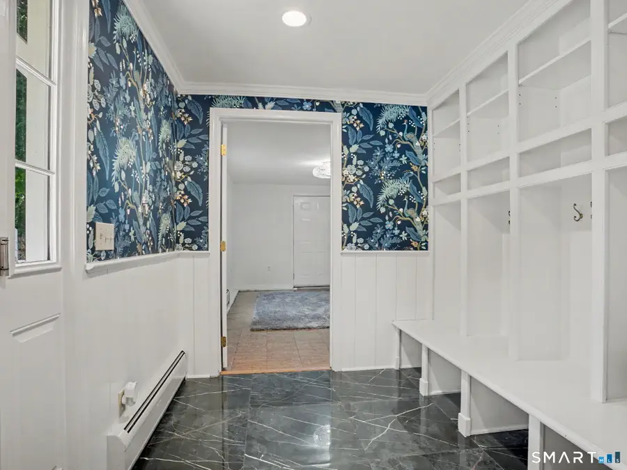 26 Abbott Avenue, Ridgefield, CT 06877 - #3