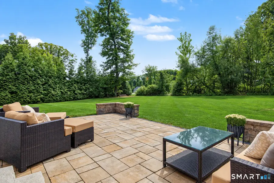 61 Lenox Road, Avon, CT 06001 - #2