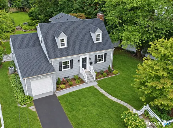 99 Woodbury Avenue, Stamford, CT 06907