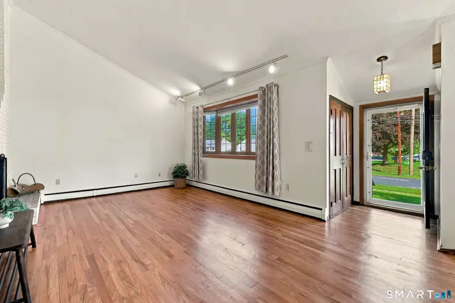 71 Hilldale Road, West Hartford, CT 06117 - #2