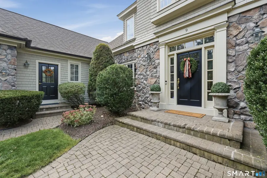 9 Whitehall Court, Middlebury, CT 06762 - #2