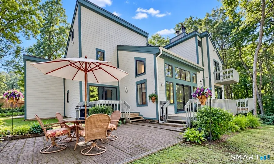 236 Tanglewood Circle, Milford, CT 06461 - #2