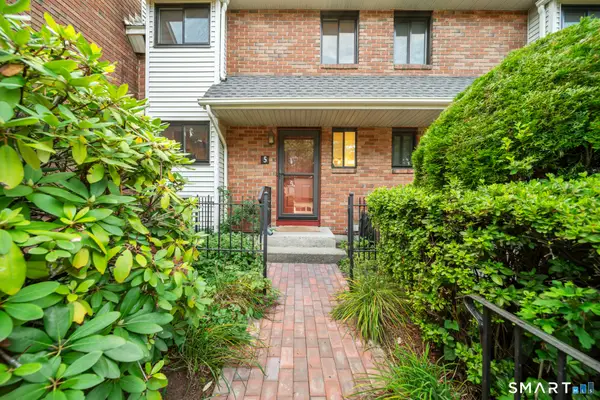 5 Danforth Lane #5, West Hartford, CT 06110