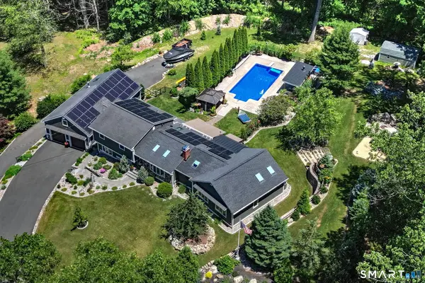 69 Dart Hill Road, Milford, CT 06461