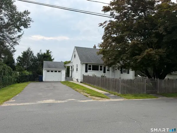 23 Leaf Avenue, Waterbury, CT 06705