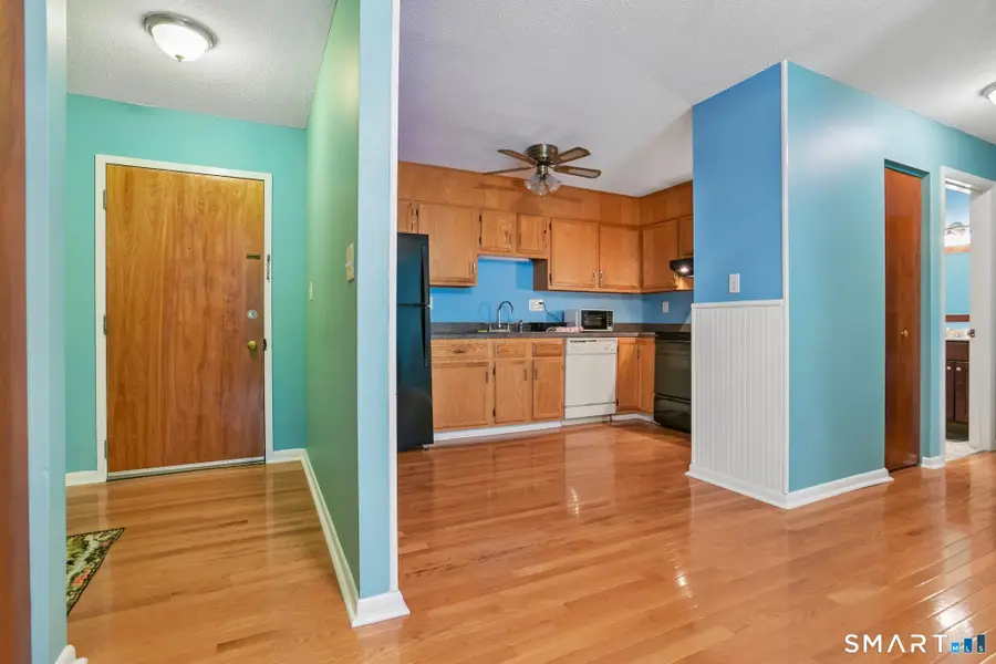 216 Quinnipiac Avenue #210, North Haven, CT 06473 - #3