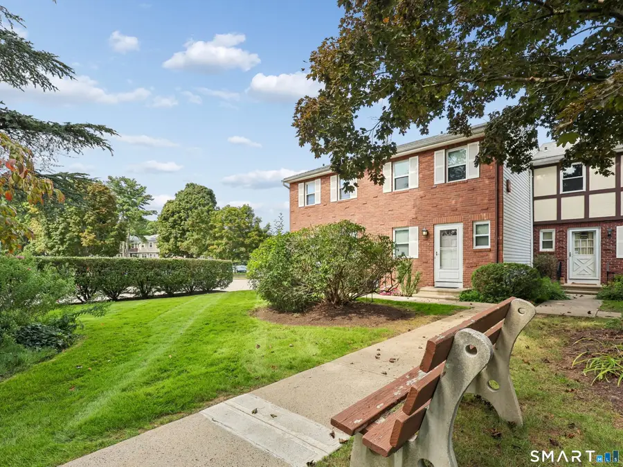 1 East Gate Lane #1, Hamden, CT 06514 - #3