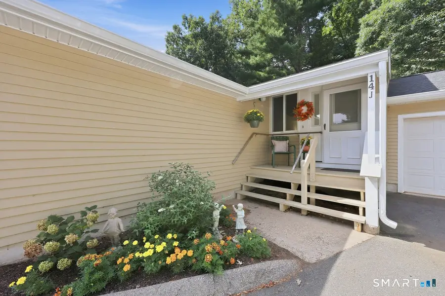 14 Wiggins Farm Drive #J, Simsbury, CT 06070 - #2