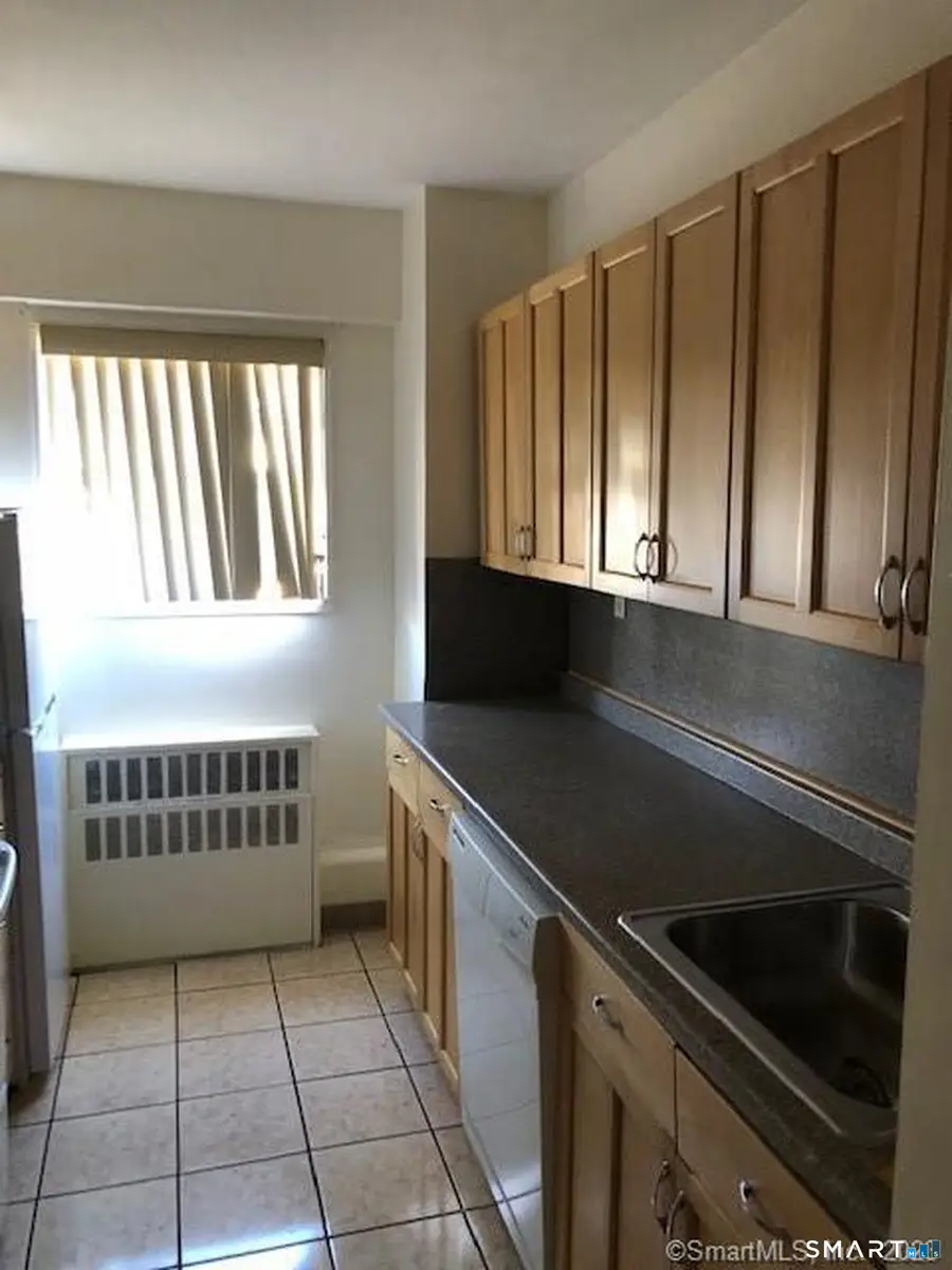 80 Cartright Street #2K, Bridgeport, CT 06604 - #2