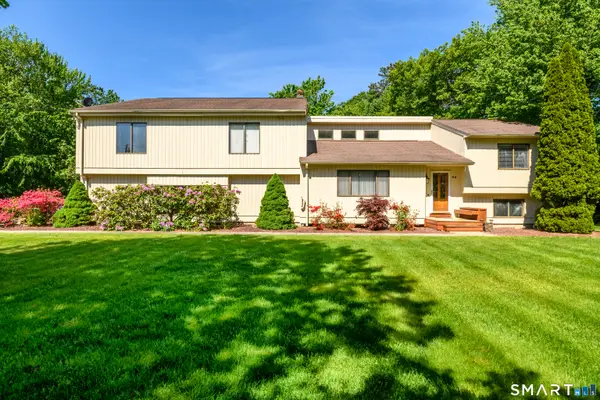 90 Bell Street, Manchester, CT 06040