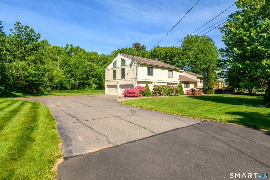 90 Bell Street, Manchester, CT 06040 - #2