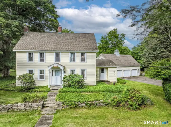 50 Obtuse Road North, Brookfield, CT 06804